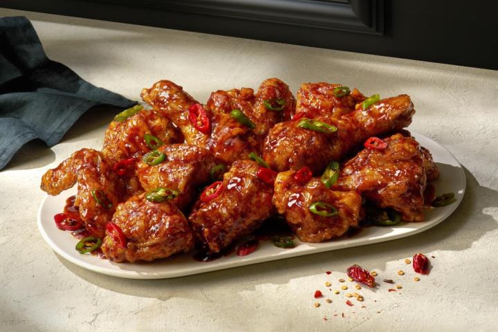 Ddaeng Shock Chicken (Spicy Pepper)